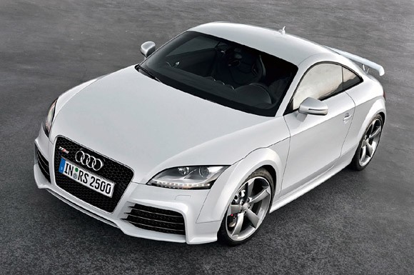 Audi has released a plethora of new beautiful photographs of the Audi TT RS 